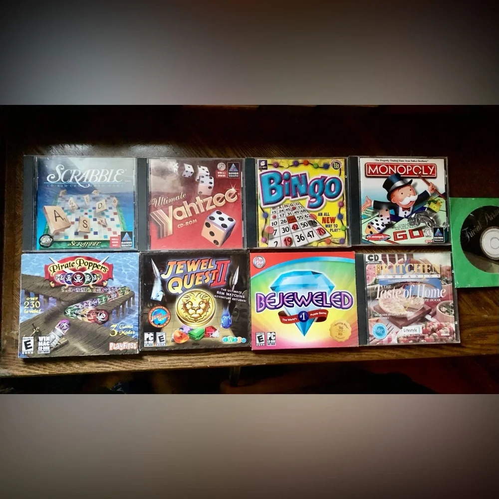 Computer games - Picture 1 of 2